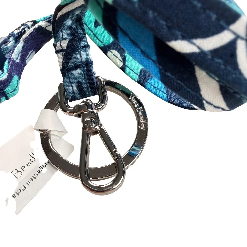 Vera Bradley Breakaway Lanyard Blue Island Medallion Floral Keychain Ocean Gift